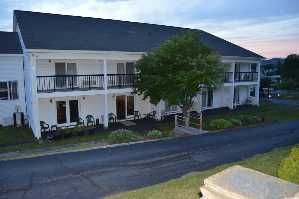 New World Inn Barre Exterior foto