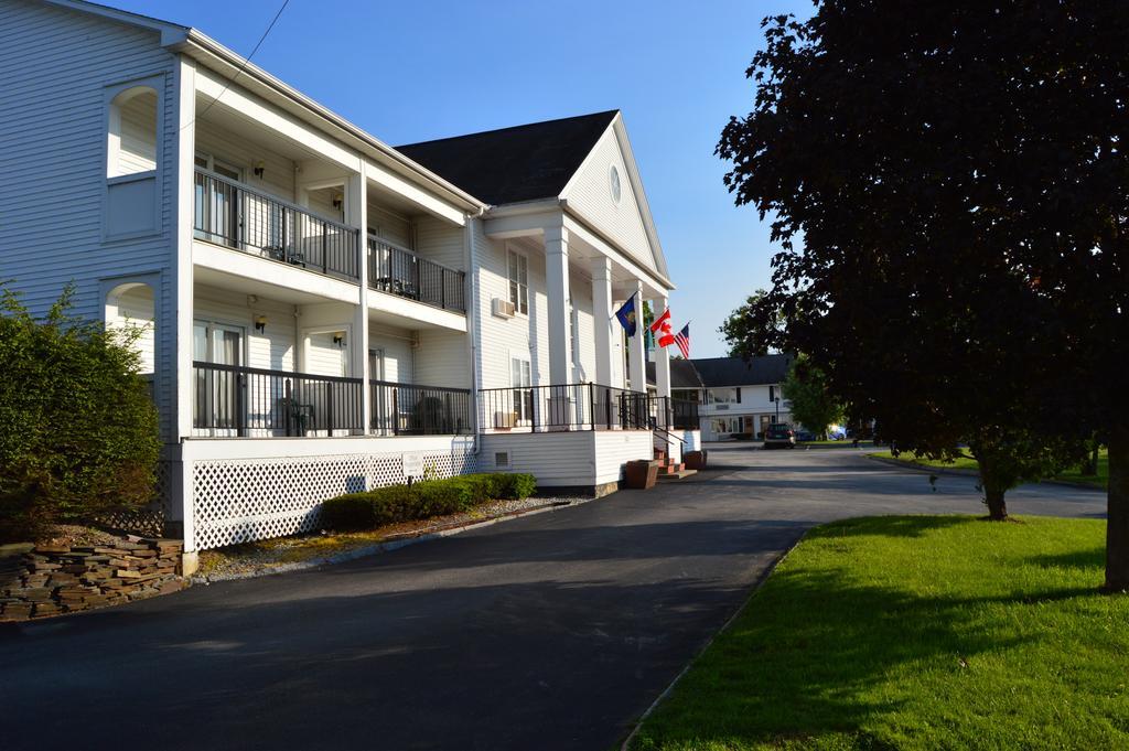 New World Inn Barre Exterior foto