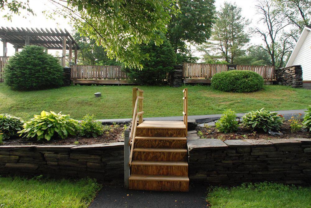 New World Inn Barre Exterior foto
