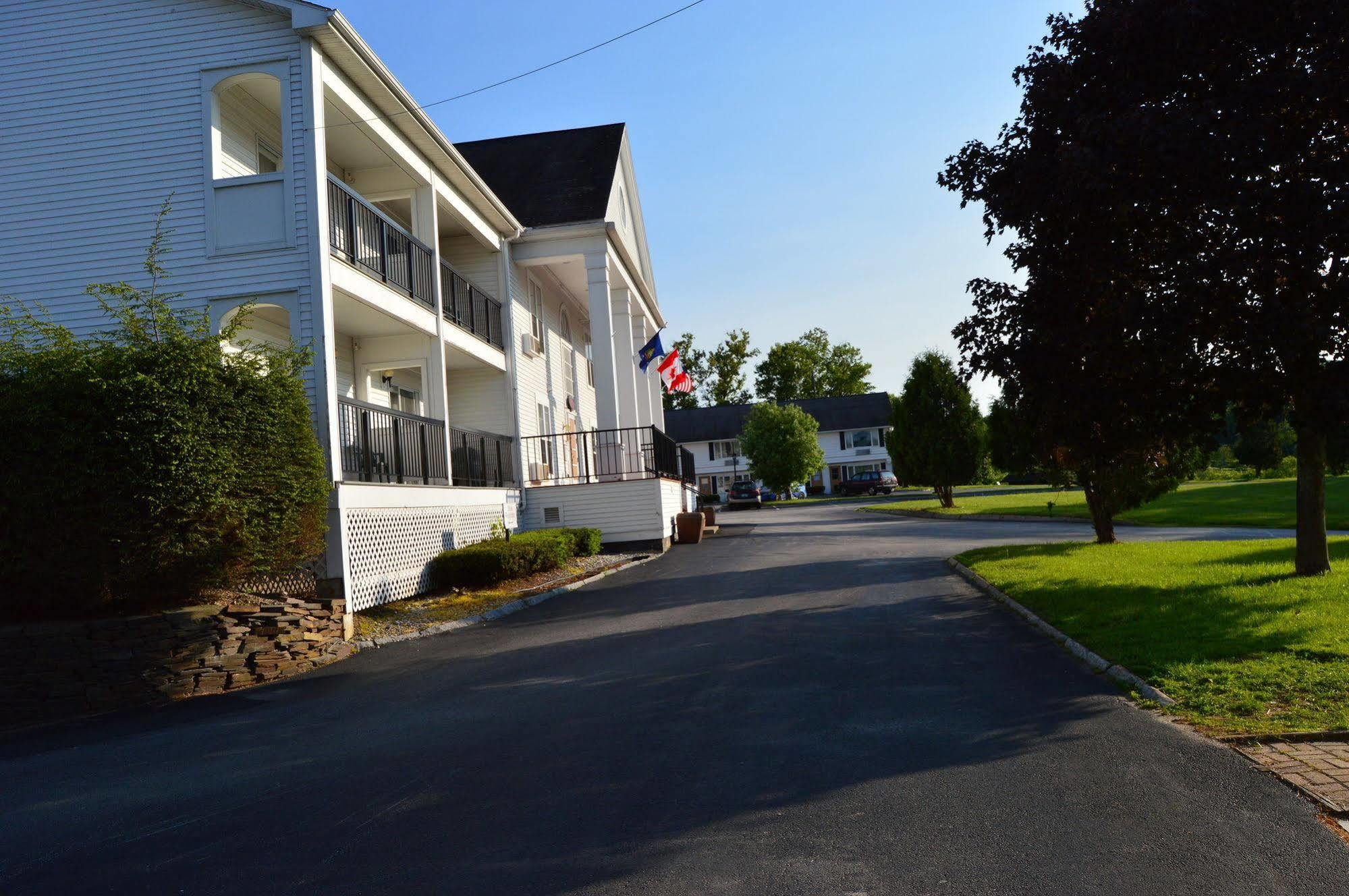 New World Inn Barre Exterior foto