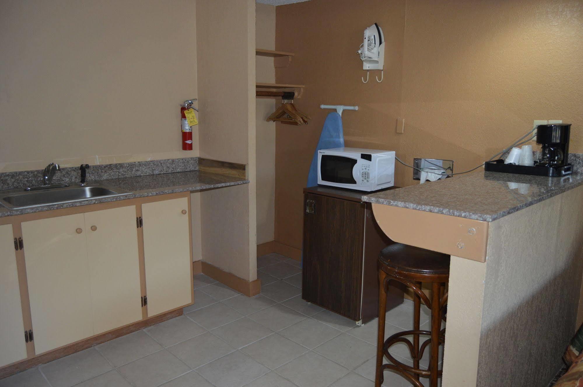 New World Inn Barre Exterior foto